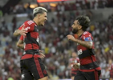 Gabigol e Pedro voltam a jogar juntos no Flamengo após três meses