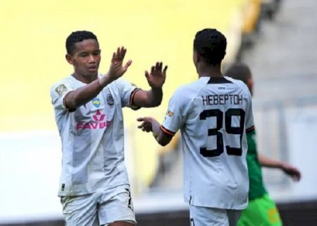 Ex-Vasco estreia pelo Shakhtar Donetsk com dois gols e assistência