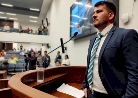 Deputado Rafael Tavares é condenado a dois anos por crime de ódio