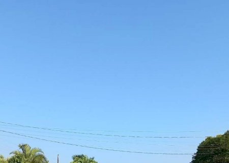 Previsão é de pancadas de chuva isoladas com calor de 42ºC em MS
