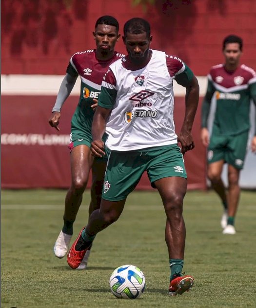 Em jogo acirrado, Fluminense supera São Paulo no Maracanã - ClickPB