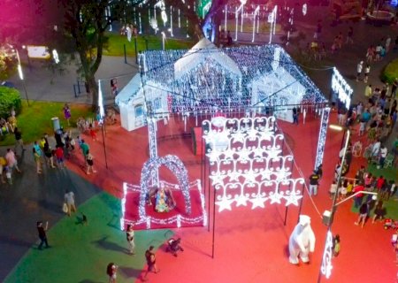 Com inauguração da decoração ‘Natal Iluminado’, Caarapó já vive clima das festas de fim de ano