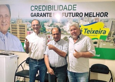 Deputado Zé Teixeira recebe a visita do vice-prefeito de Caarapó