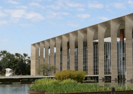 Brasil comemora retirada de Cuba da lista dos EUA sobre terrorismo