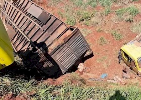 Acidente mata caminhoneiro na Serra de Maracaju
