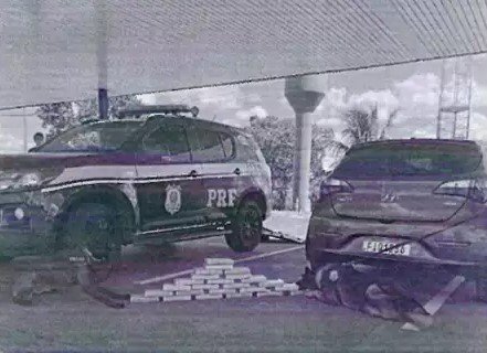 Expulso da PM por contrabando de cigarro é preso transportando cocaína