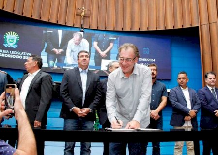 Com Riedel, Neno assina entrega de R$ 3 milhões em emendas para atender diversos municípios de MS