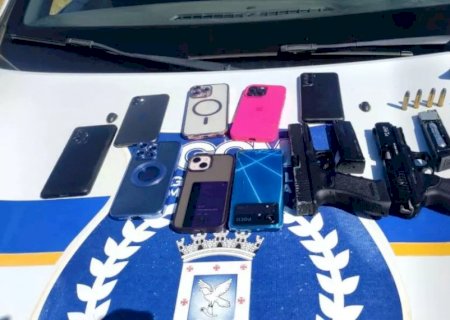 Ladrões se passam por policiais com mandado de prisão e fazem família refém em Campo Grande