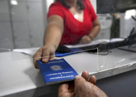 Funtrab oferece mais de 4,4 mil vagas de emprego em MS