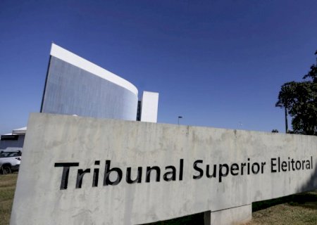 Toffoli mantém multa contra parlamentares por mentira sobre Lula