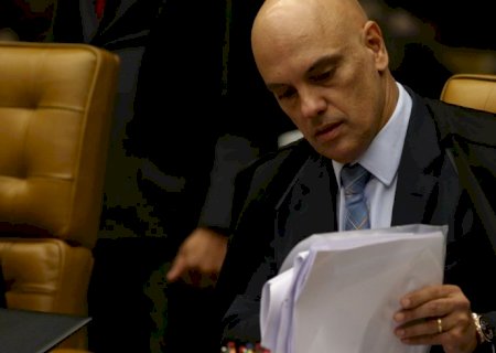 Moraes arquiva inquérito sobre campanha contra PL das Fake News