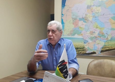 André Puccinelli desiste de pré-candidatura e faz mistério sobre apoio