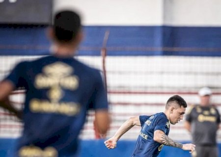De olho na liderança, Santos abre rodada da segundona diante do Ceará
