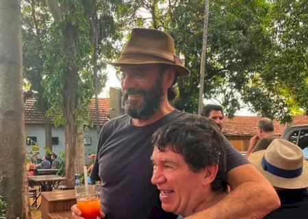 Zuzão é o amigo de infância que ajudou Almir Sater a ser um libanês