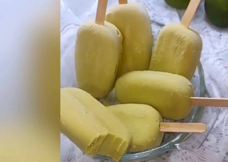 Picolé de abacate com limão é super refrescante e leva poucos ingredientes