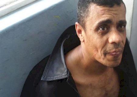 Transferência de Adélio Bispo para hospital psiquiátrico é suspensa