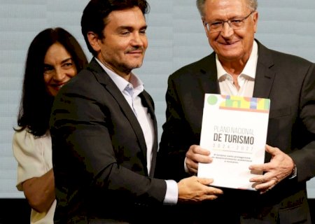 Governo quer atrair 8,1 milhões de turistas internacionais até 2027