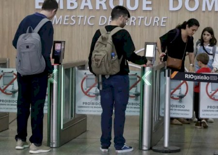 Judicialização eleva preço de passagens aéreas, diz presidente da Anac