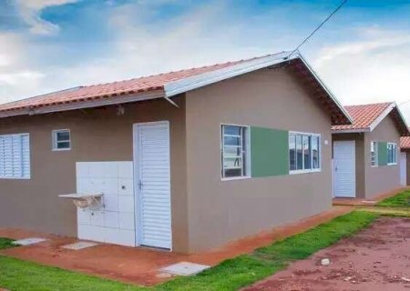 Agehab e Caixa Econ&ocirc;mica v&atilde;o construir em 16 cidades de MS