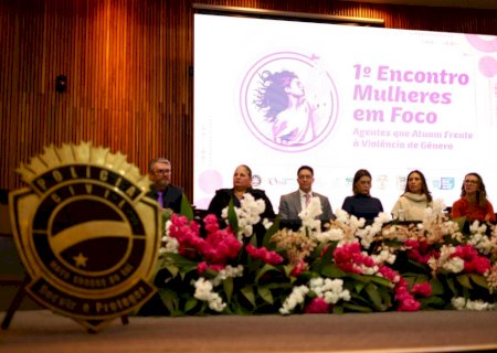 Polícia Civil realiza encontro de mulheres para discutir avanços no combate à violência de gênero