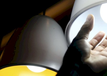 Aneel muda bandeira tarifária para vermelha patamar 2 em setembro