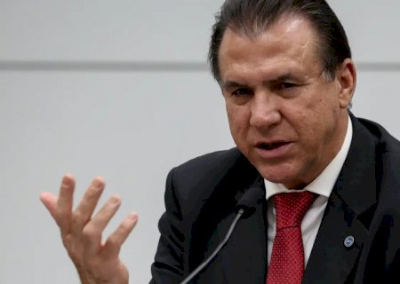 Inflação não se controla só com alta de juros, diz Luiz Marinho