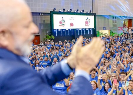 Expansão do Pé-de-Meia beneficiará mais 1 milhão de estudantes