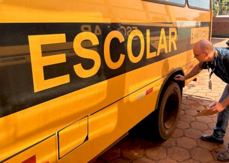 TCE-MS fiscaliza frota de ônibus escolar em Sidrolândia