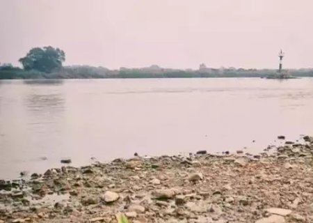 Com previsão de chuva só em outubro, crise hídrica se agrava no Rio Paraguai