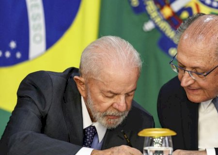 Apex assina convênios de R$ 537 milhões para incentivar exportação