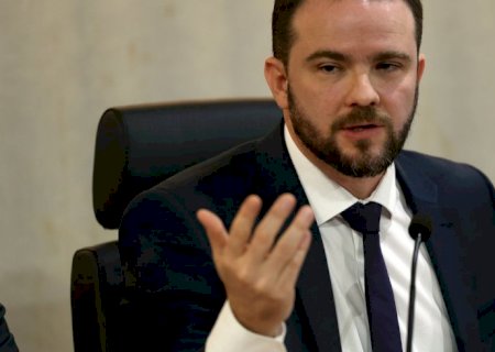 Orçamento de 2025 buscará R$ 166,2 bilhões extras para zerar déficit