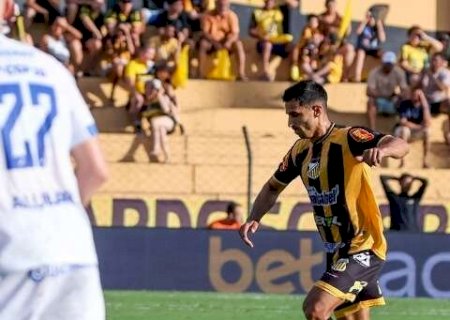 Santos &eacute; campe&atilde;o da S&eacute;rie B com empate entre Novorizontino e Paysandu