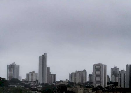 MS tem c&eacute;u nublado e chuva pode aparecer ao longo da sexta-feira