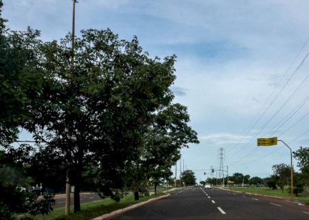 Tempo típico de verão favorece calor e chuva nesta quarta-feira em MS