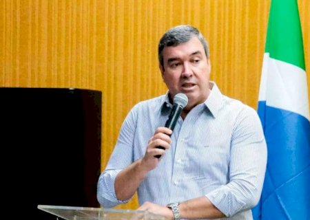 Queda de popularidade de Lula é fruto de escolhas econômicas, diz Riedel