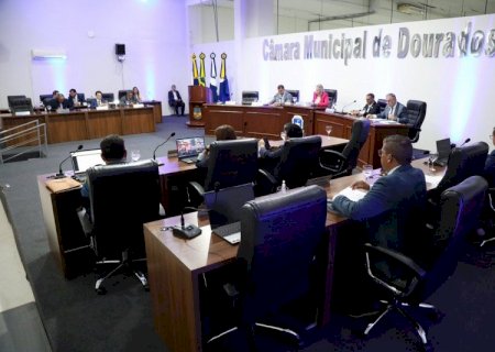 Câmara de Dourados aprova lei que cria o 'Dia do Conservadorismo'