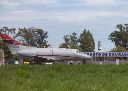 Ministros desembarcam em Dourados para autorizar obras de casas e terminal de aeroporto; Caarapó será contemplada