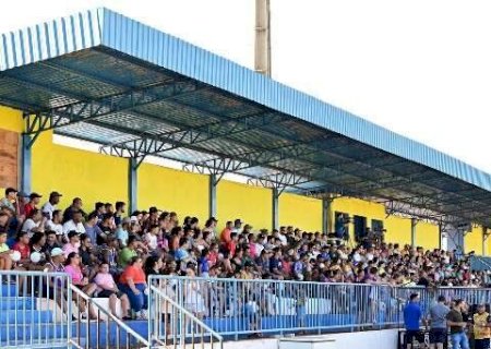 Ivinhema tenta quebrar histórico e erguer troféu em casa pela 1ª vez