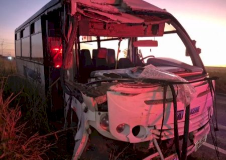 Trabalhador morre e dois ficam feridos em acidente na MS-040