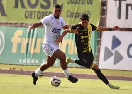 Operário perde para o Cascavel e cai para a lanterna do Grupo na Série D