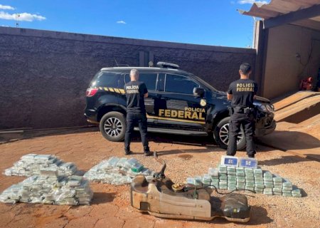 Seis são presos em flagrante durante apreensão de mais de 200kg de cocaína>