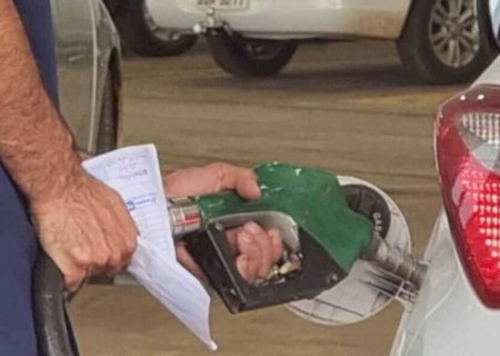 Preço da gasolina em Dourados tem variação de até R$ 50 centavos por litro nas bombas>