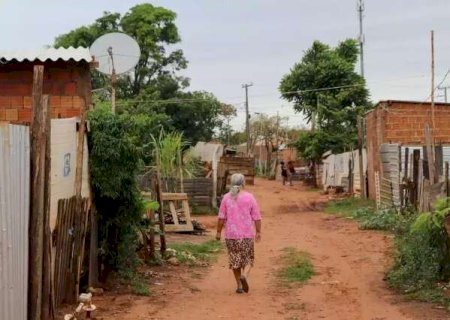 Ricos recebem quase 20 vezes mais que pobres em MS>