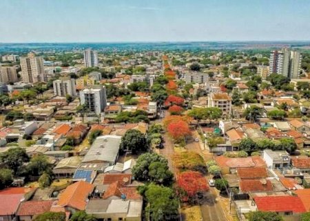 Mulher é condenada a indenizar policial e adolescente chamados de “macaco”
