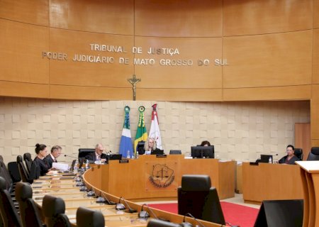 Enteada terá que indenizar madrasta por ofensas no velório do pai em MS>