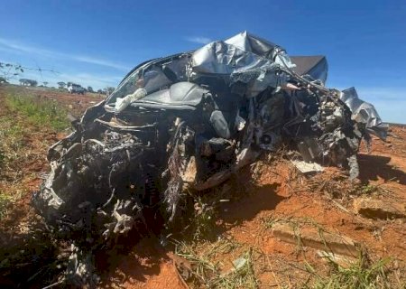 Motorista morre em acidente que fez caminhonete virar sucata na MS-112>