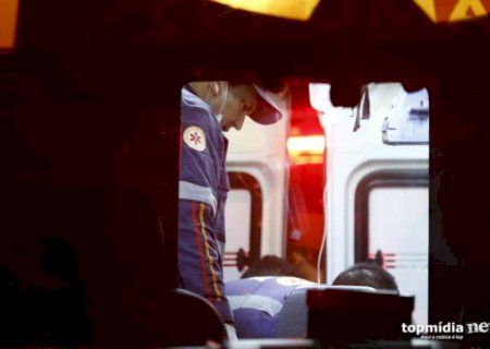 Motociclista morre e garupa fica ferido em batida com ônibus em Ponta Porã>
