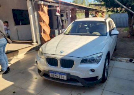 Polícia paraguaia encontra BMW e prende suspeito de assassinato de advogado
