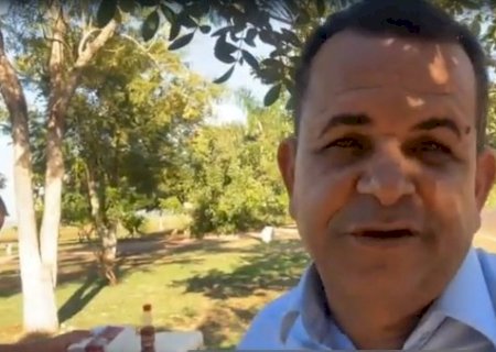 Vereador promete "lapada" em secretário por ligação ignorada
