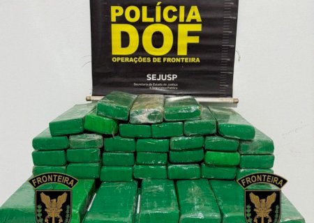 Carro furtado em Curitiba é recuperado pelo DOF com mais de 50 quilos de drogas